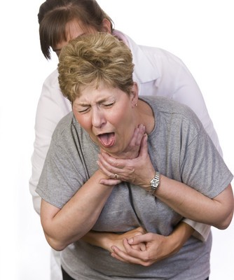 The Drs: Heimlich Maneuver
